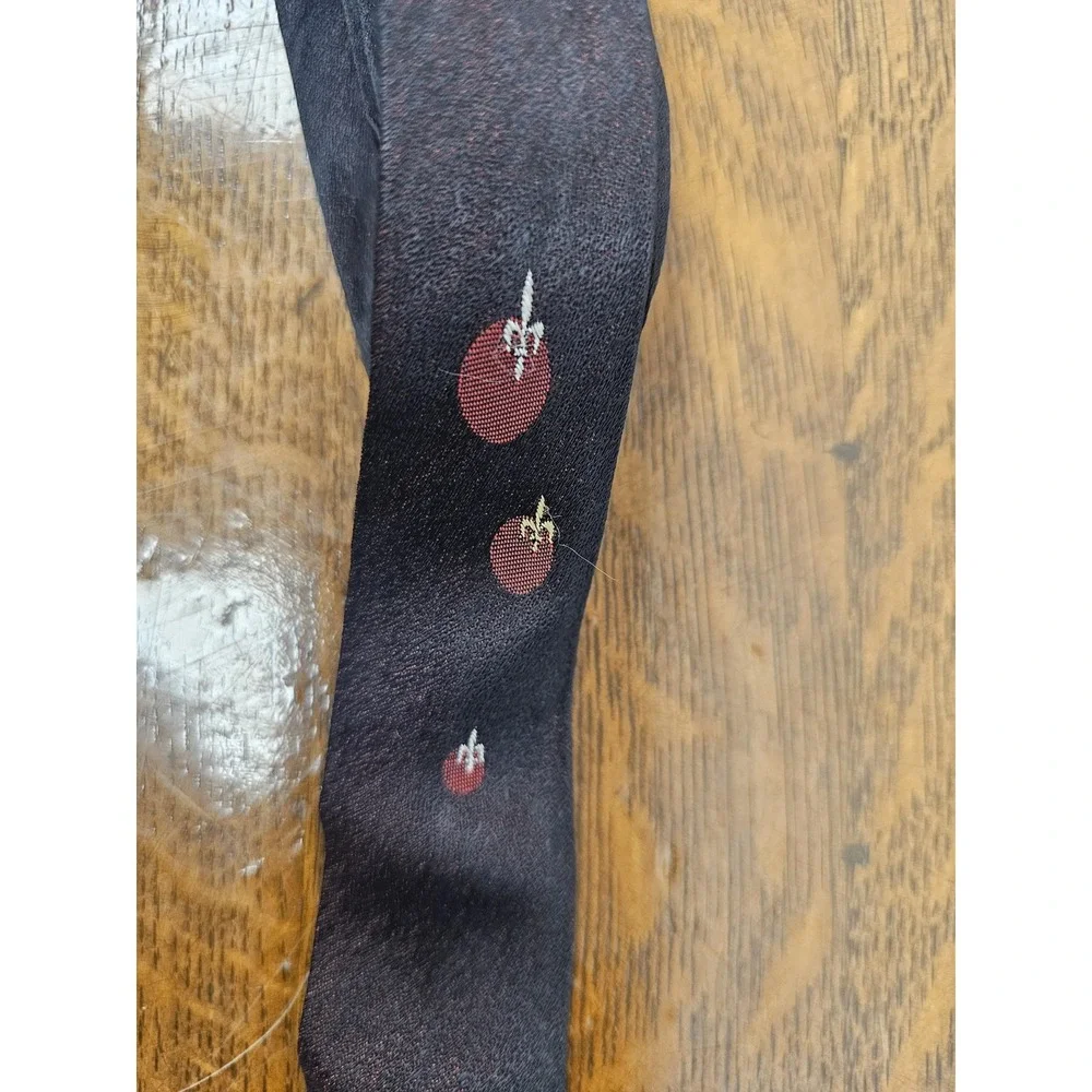 vintage Skinny Tie Mens One Size Black Red Fleur De Lis Acetate Rayon RN‎ 18900